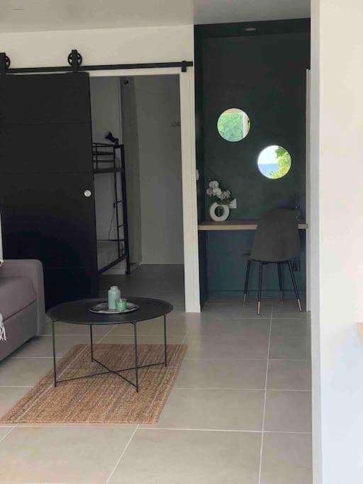 Joli Studio De Vacances Vue Mer โซเซ-เล-แป็ง ภายนอก รูปภาพ